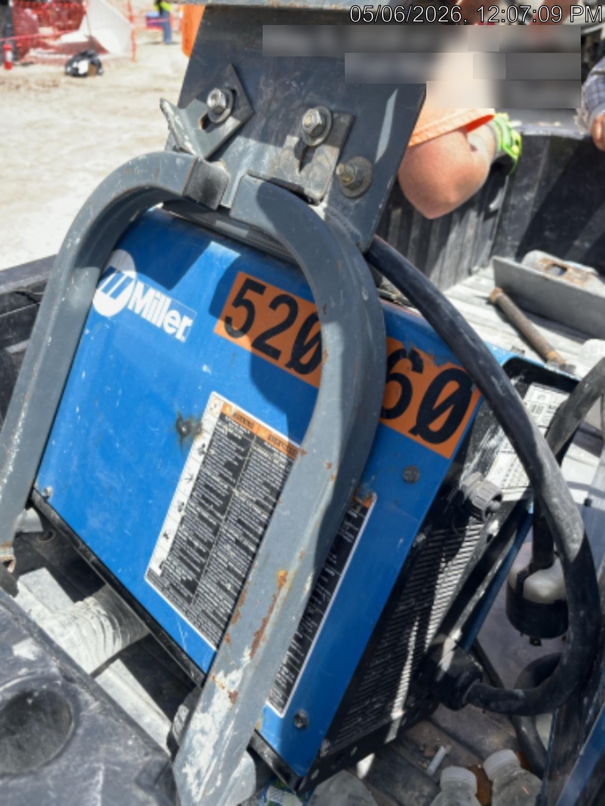 2025 MILLER ELECTRIC CST-282