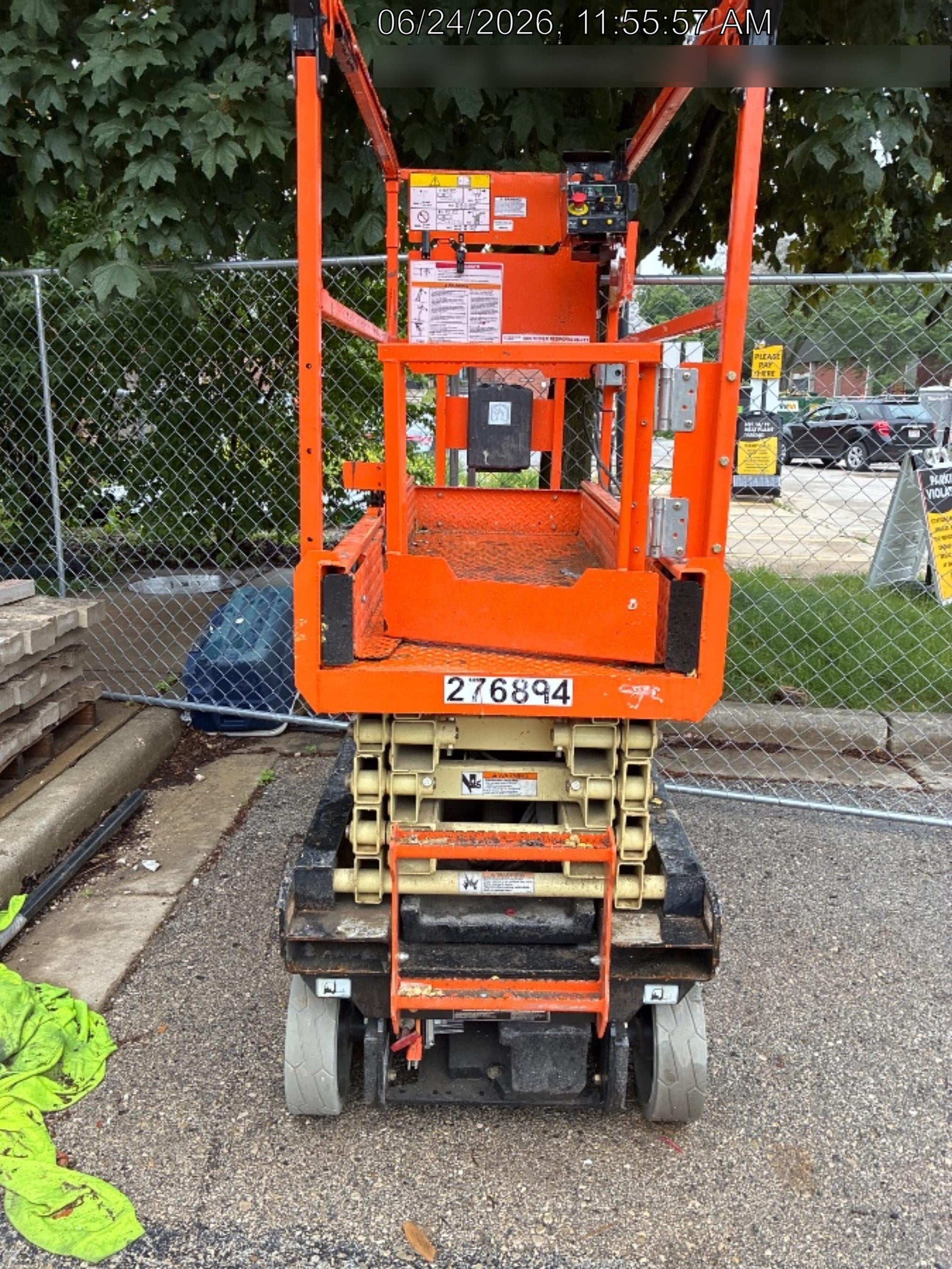 2022 JLG ES1932