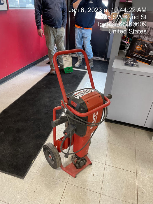 2019 HILTI TE 3000-AVR