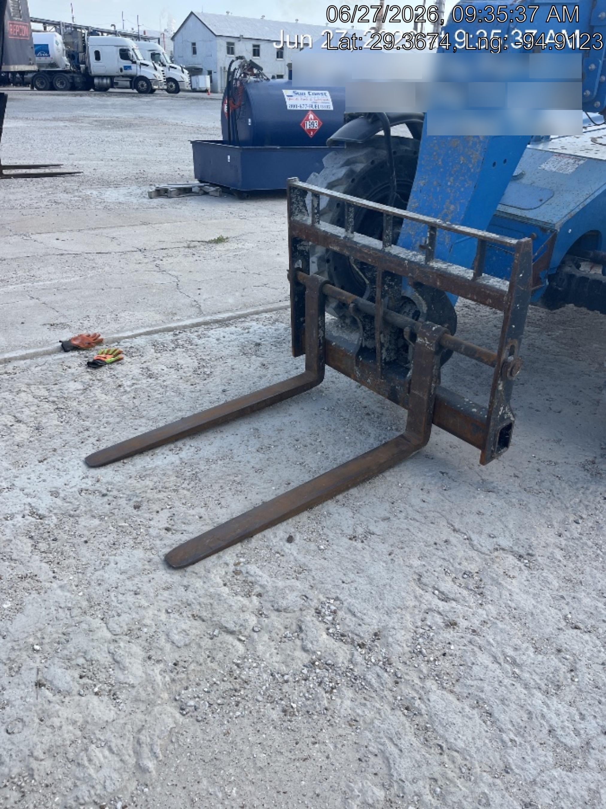 2018 Genie GTH-636 Genie GTH-636 w/Open ROPS, Solid Tires, Work Light/Beacon, 48" Carriage and Forks