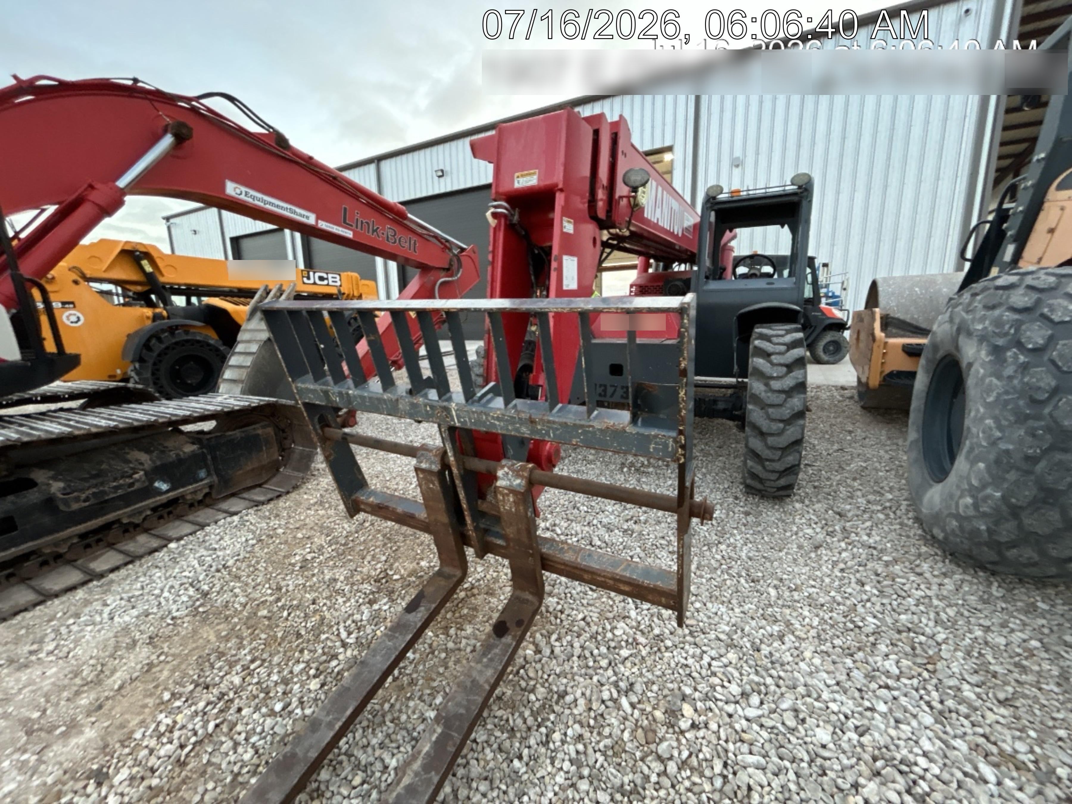 2018 MANITOU MTA8044