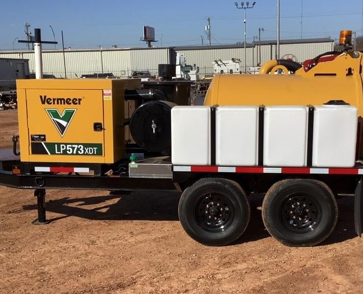 2023 Vac-Tron LP573XDT T4 Koehler Diesel Engine, 500 Gallon Debris Tank, x2 100 Gallon Water Tanks