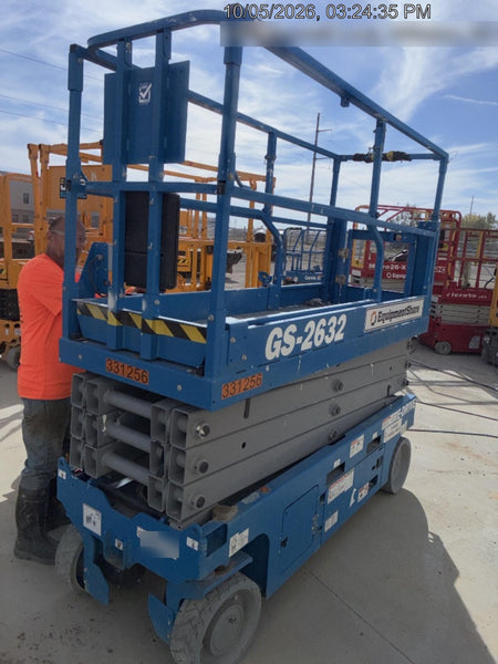2023 GENIE GS-2632