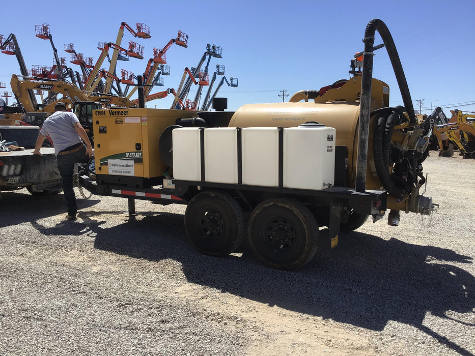 2019 Vac-Tron LP573XDT 24Hp Kohler Diesel, 500 Gal Debris Tank, 500 CFM Vacuum Pump, x2 100 Gal Water Tanks