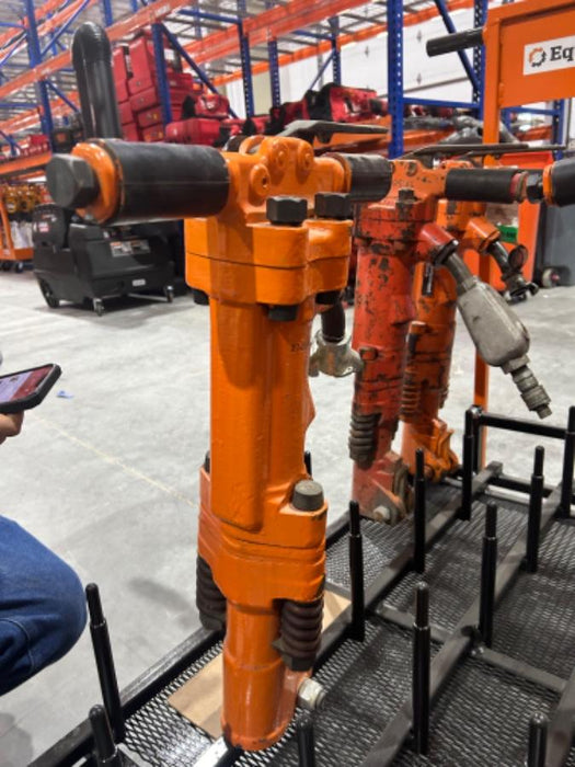 2022 MICHIGAN PNEUMATIC ES-TPB60-118-TRACKER