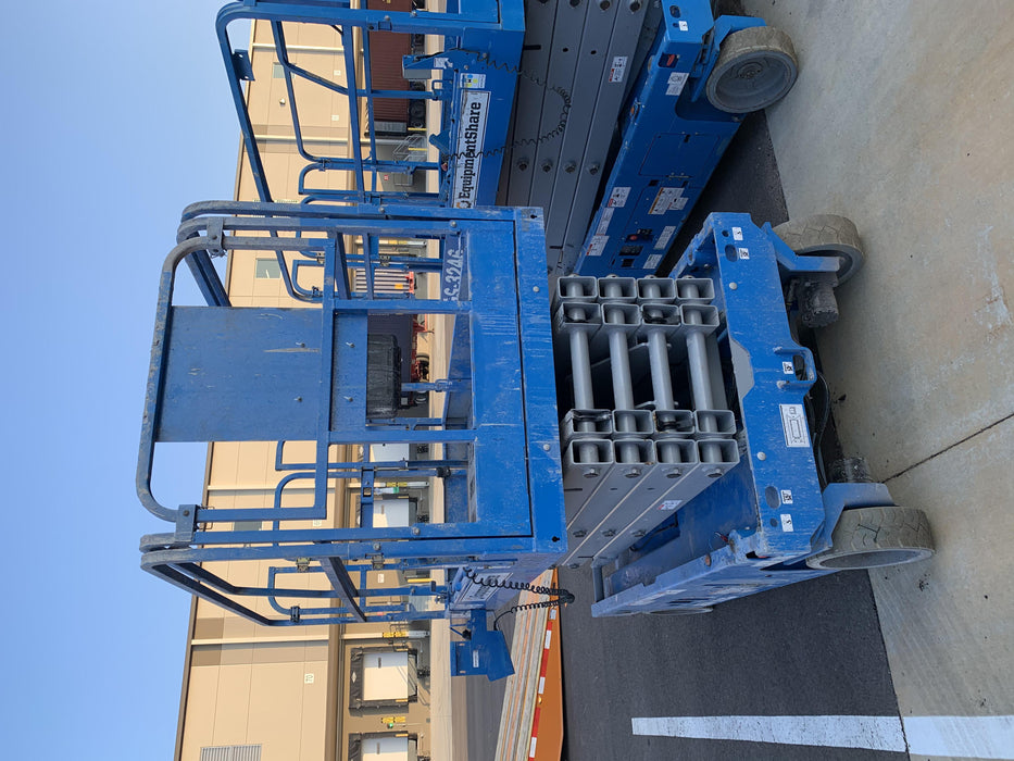 2020 Genie GS-3246 Standard, Folding full height swing gate