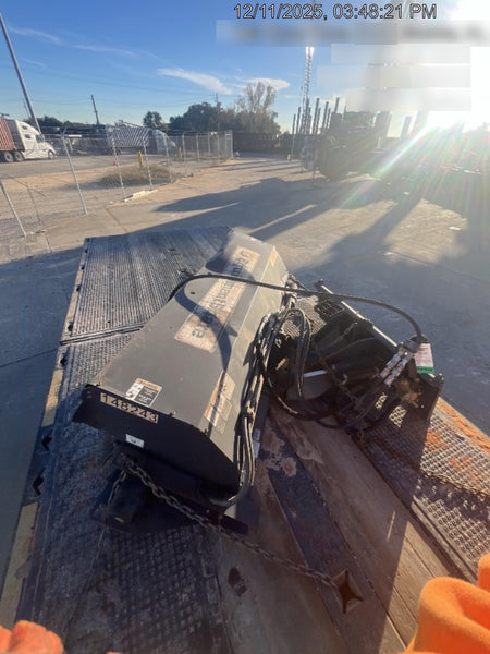 2021 PALADIN Sweepster SB72