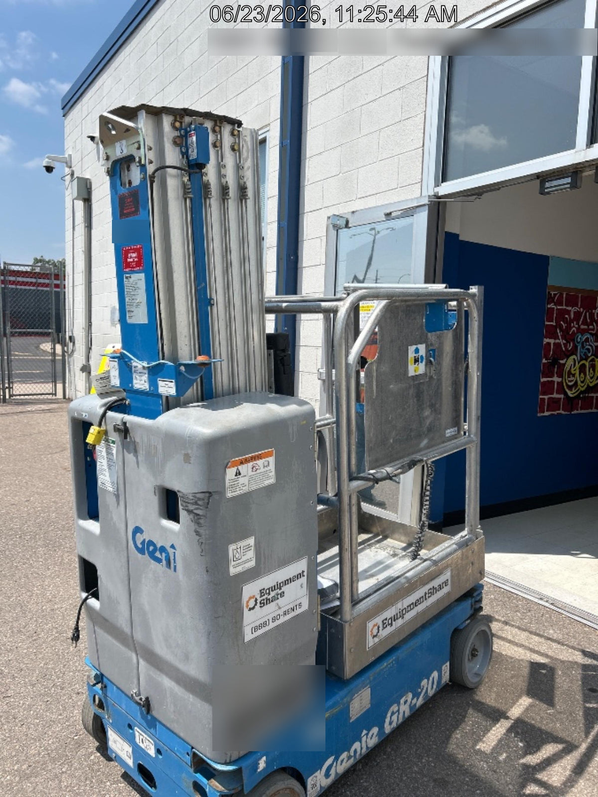 2019 GENIE GR-20