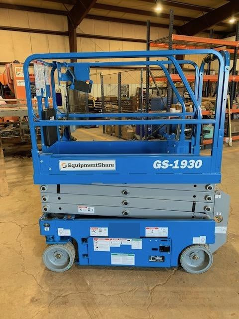 2019 Genie GS-1930 Fixed rails with chain Entry