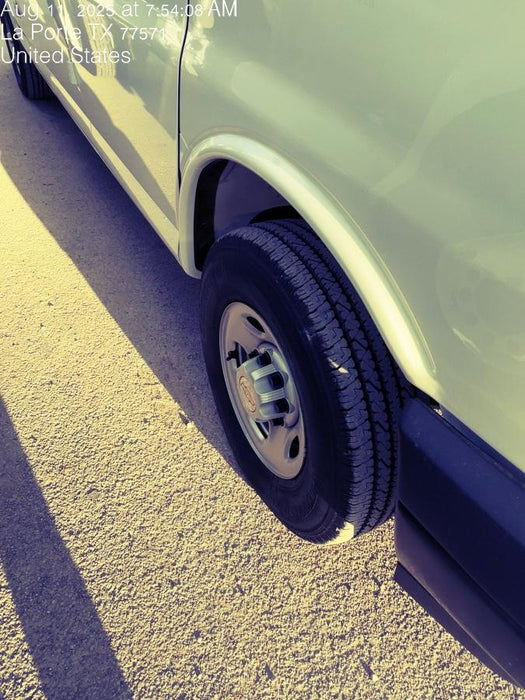 2025 CHEVROLET Express Van - Rental