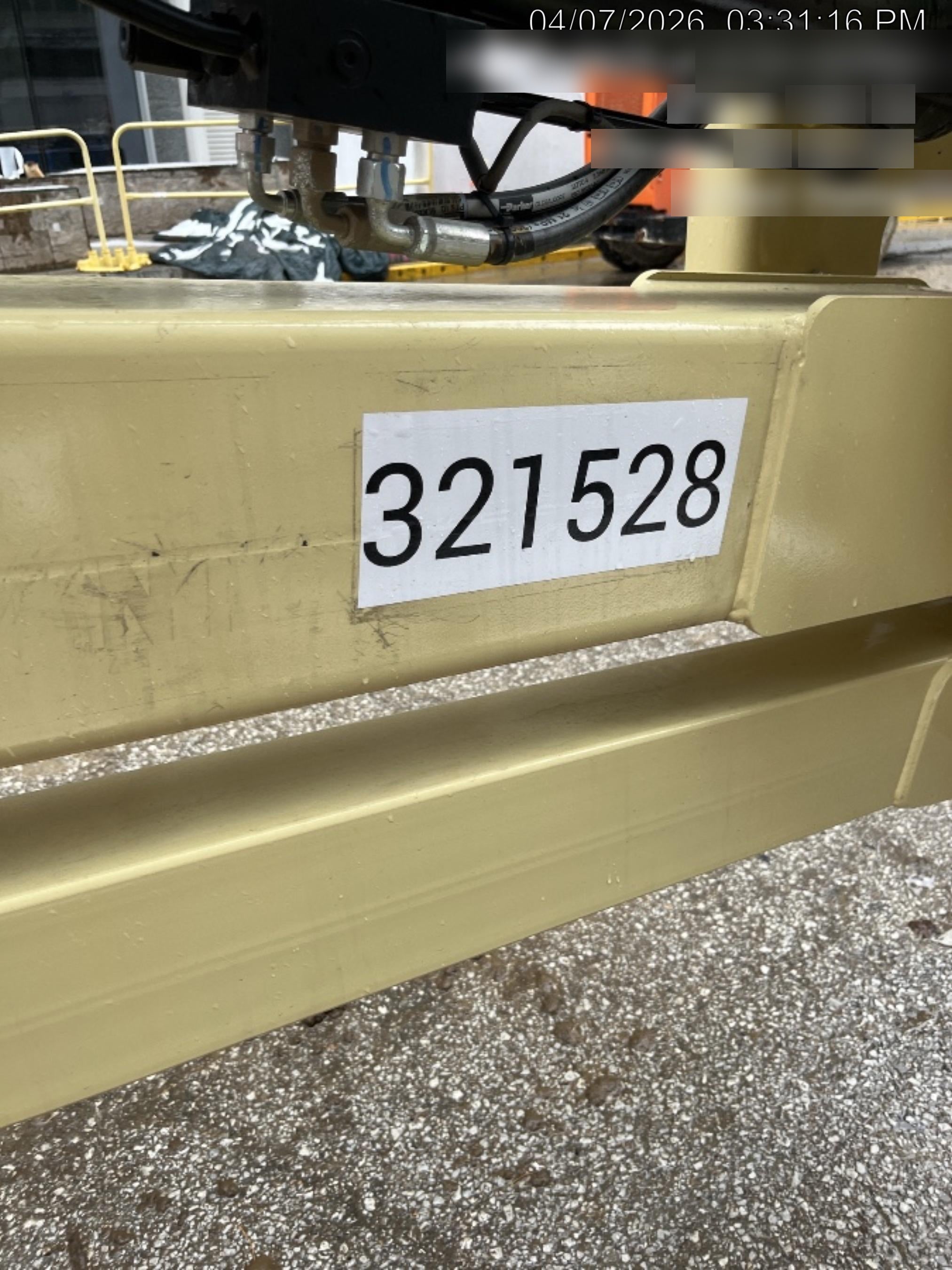 2023 JLG T500J