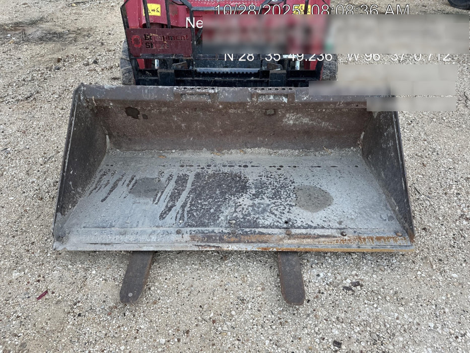 2024 VIRNIG 48" Pallet Forks - Virnig