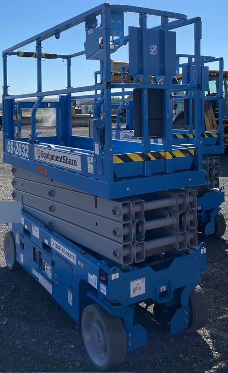 2022 GENIE GS-2632