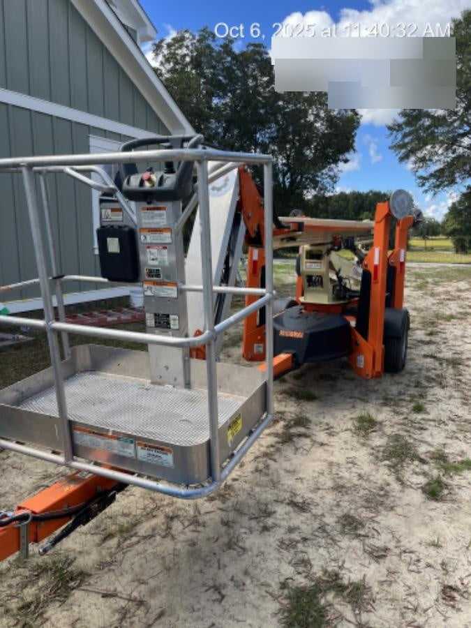 2023 JLG T500J