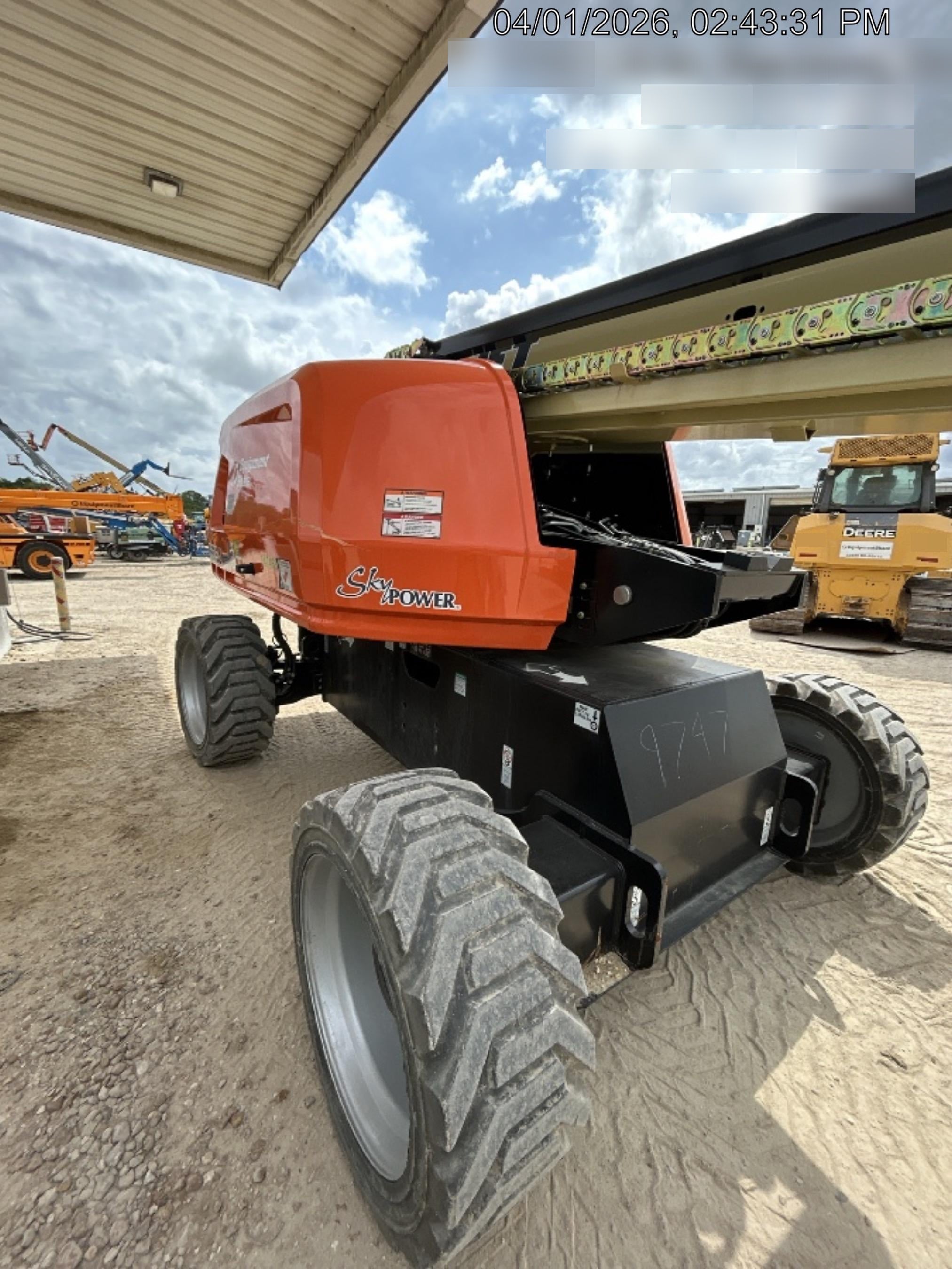 2025 JLG 660SJ