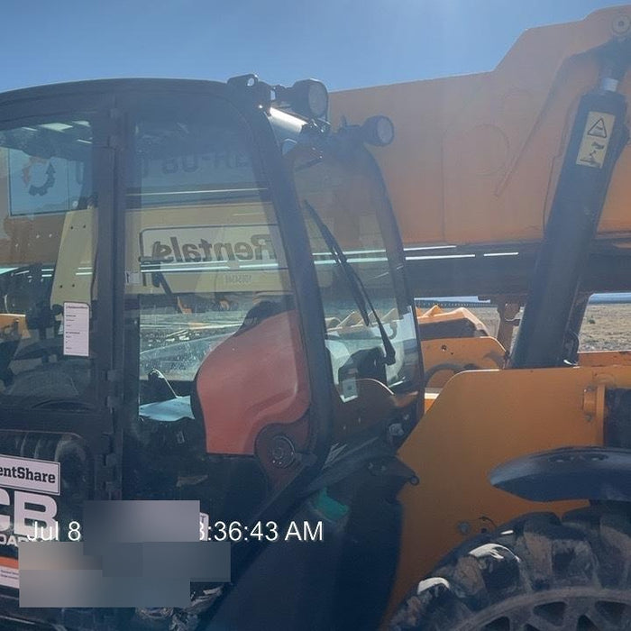 2019 JCB 512-56 Enclosed Cab, 109 HP, Solid Tires, Worklights, Beacon, Aux Hydraulics, Lifting Eye w/66" Carriage/60" Forks