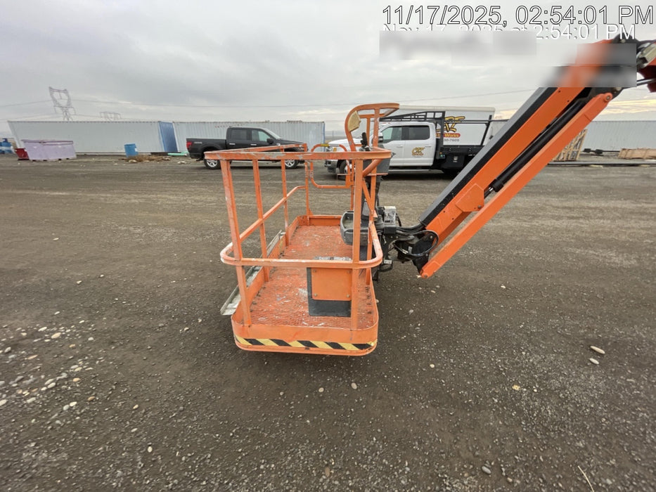 2020 JLG 660SJ