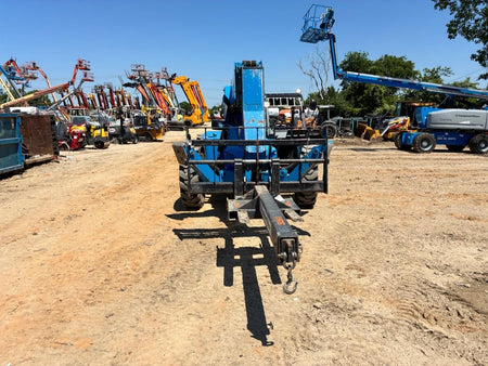 2017 GENIE GTH-1056