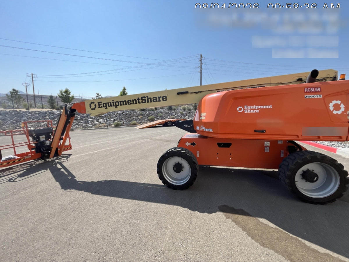 2022 JLG 660SJ