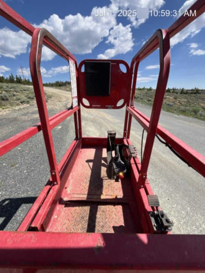 2019 MEC 1330SE Motion Alarm, Beacon, Includes MachineLink keypad and telematics device