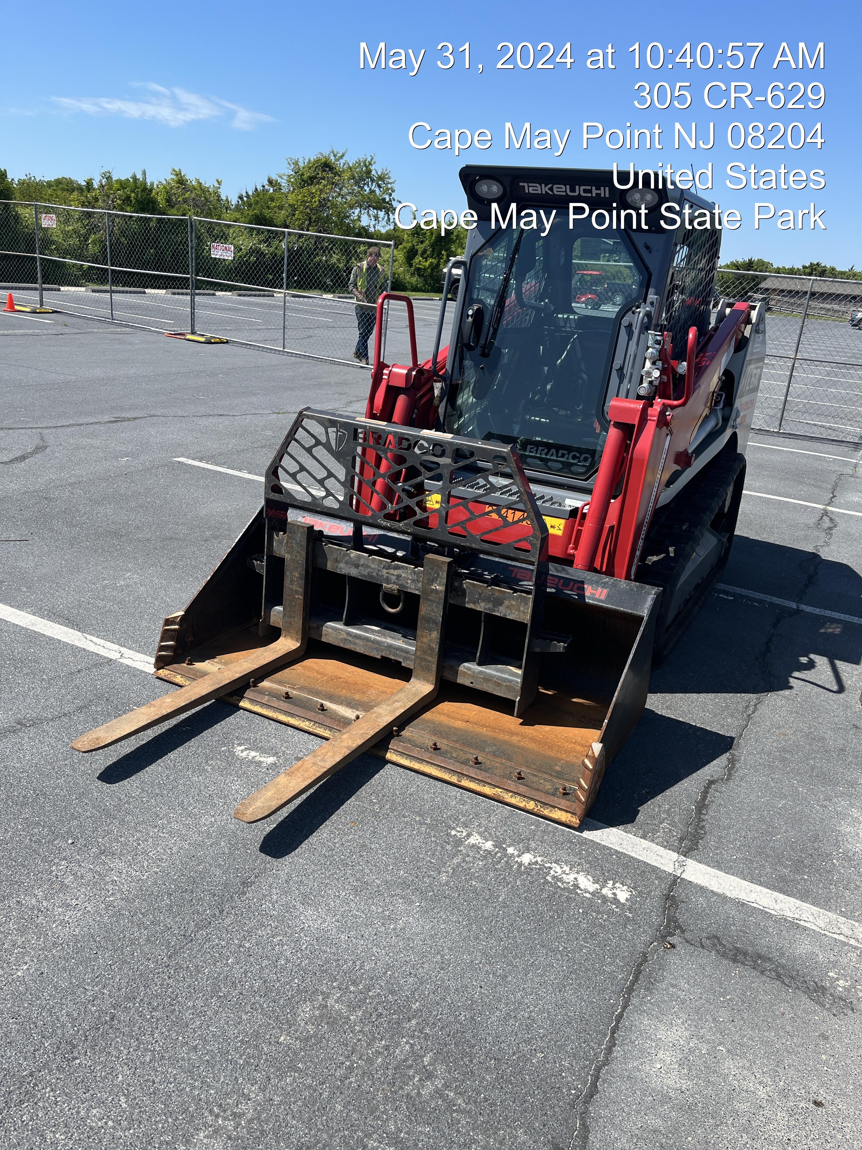 2023 TAKEUCHI TL6CR