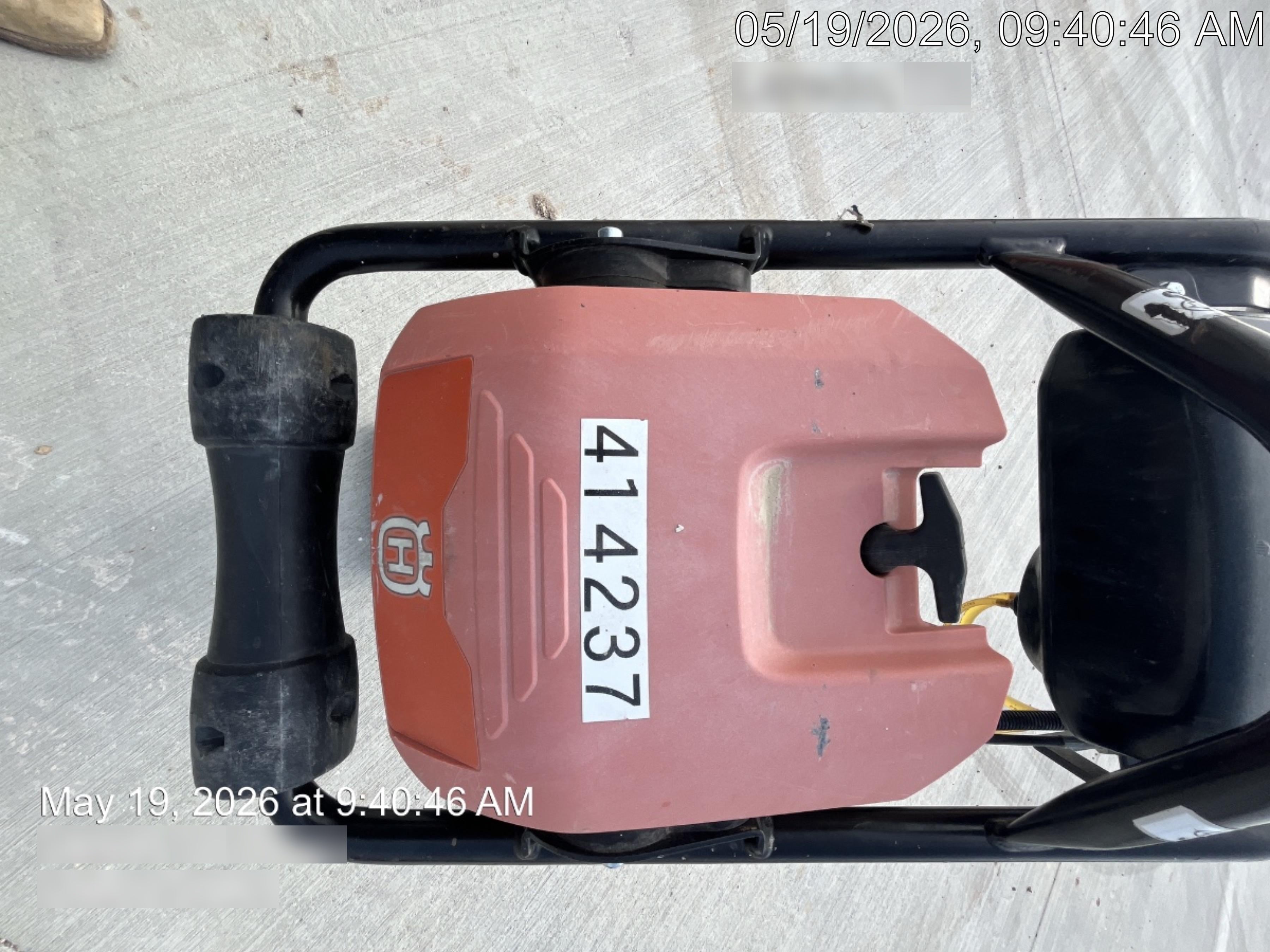 2024 HUSQVARNA LT6005
