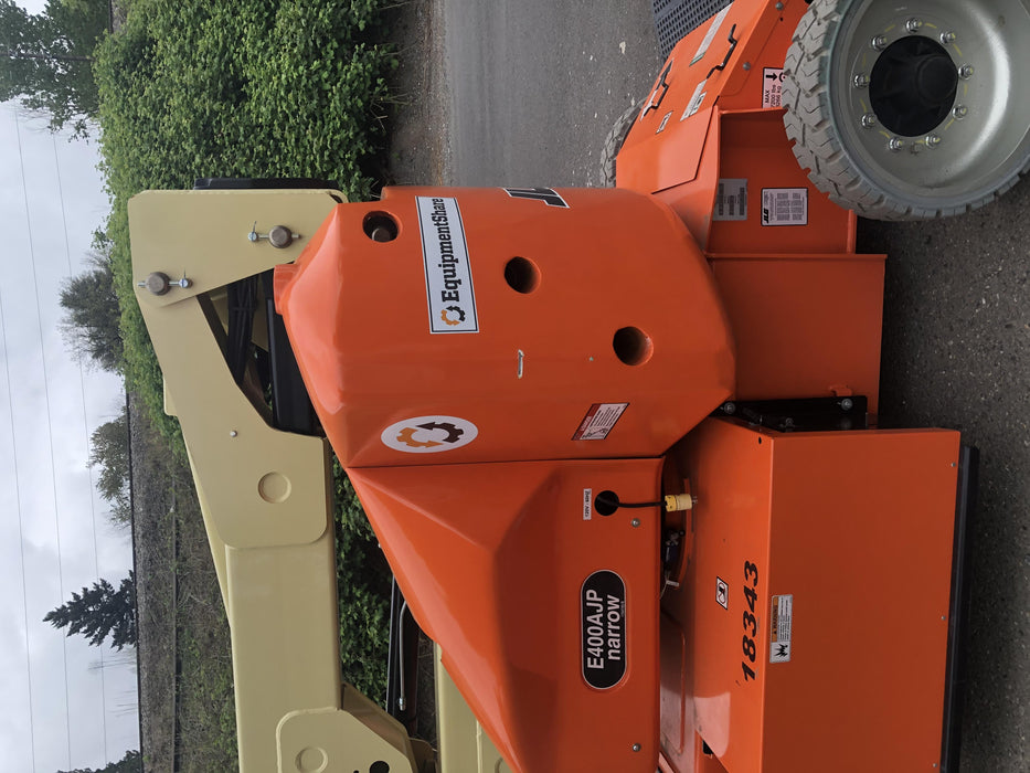 2019 JLG E400AJPN