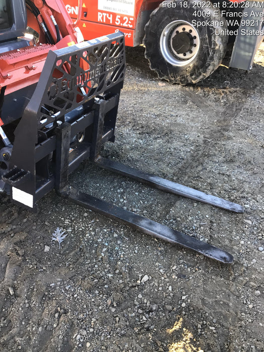 2021 PALADIN 48" Pallet Forks - Paladin