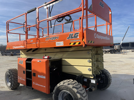2022 JLG RT4394