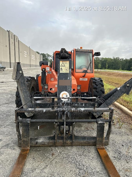 2021 JLG 12054