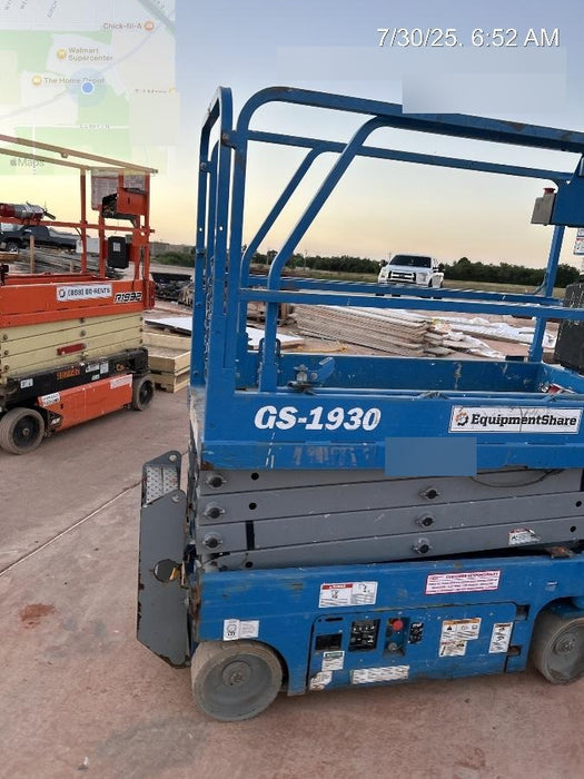 2019 Genie GS-1930 Fixed rails with chain Entry