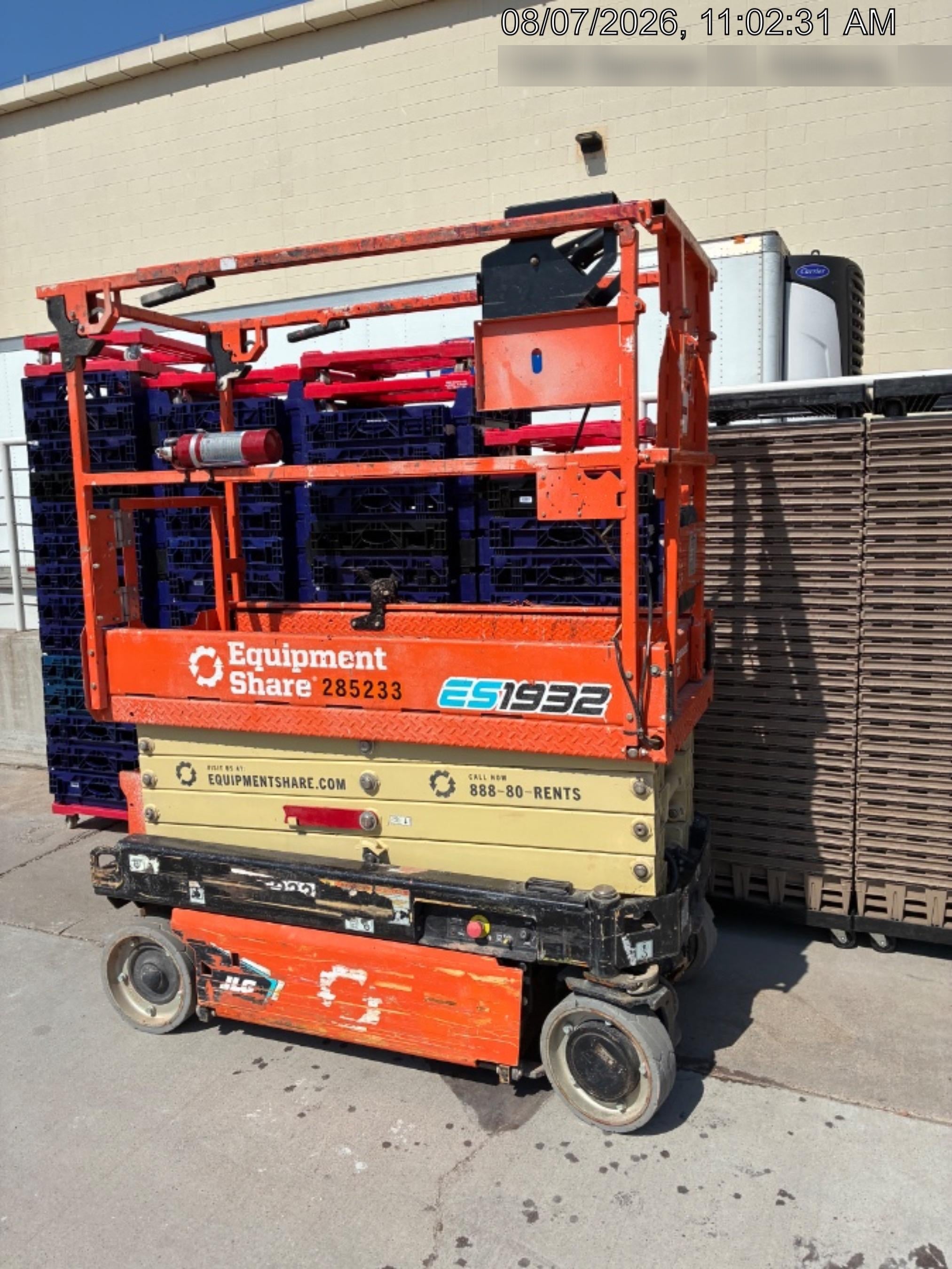 2022 JLG ES1932