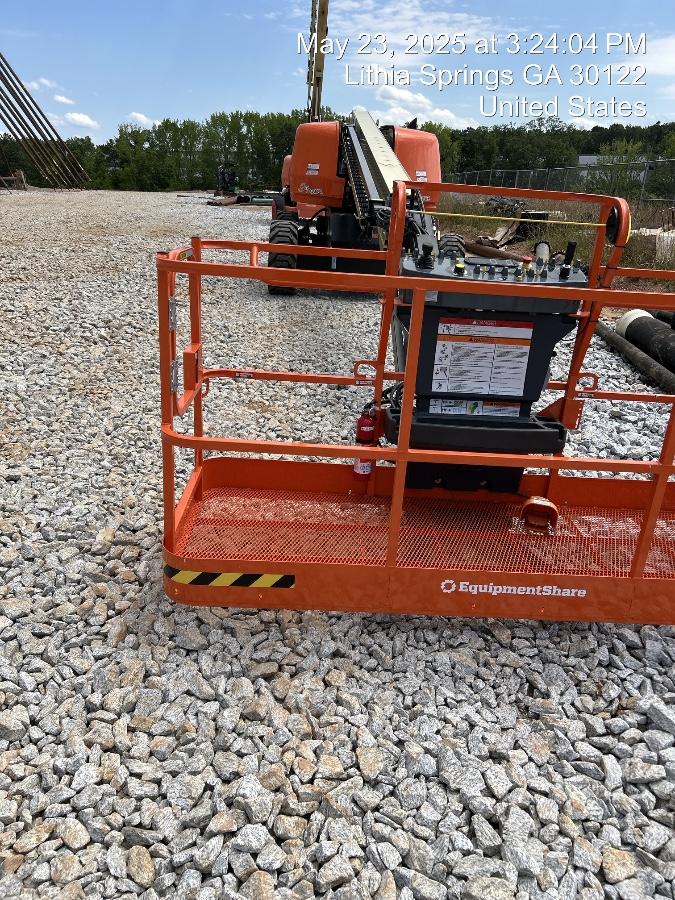 2025 JLG 660SJ