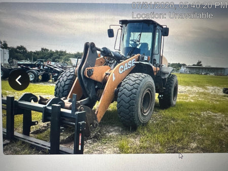 2018 Case 821G CLOSED CAB, 1 FUNCTION, JRB 418 STYLE HYD COUPLER