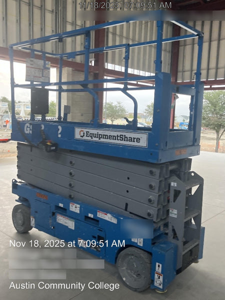 2022 GENIE GS-3232