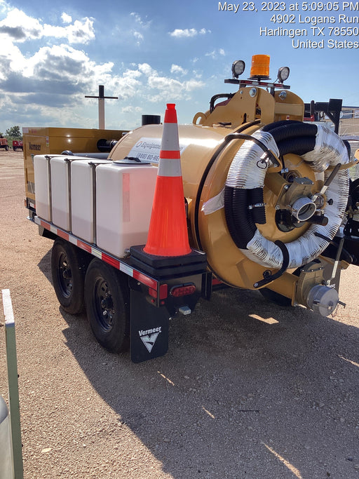 2023 Vac-Tron LP573XDT T4 Koehler Diesel Engine, 500 Gallon Debris Tank, x2 100 Gallon Water Tanks