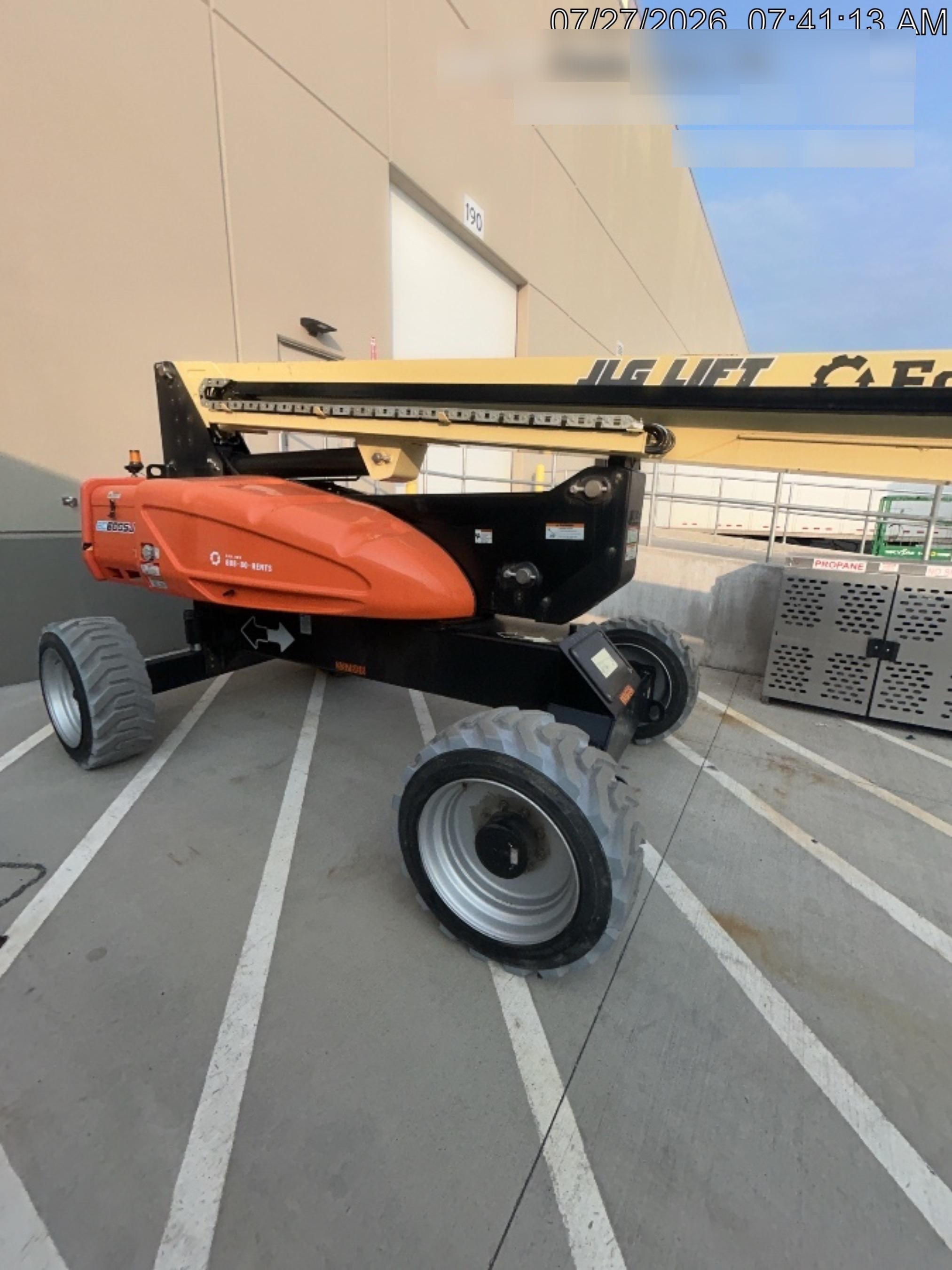 2023 JLG EC600SJ