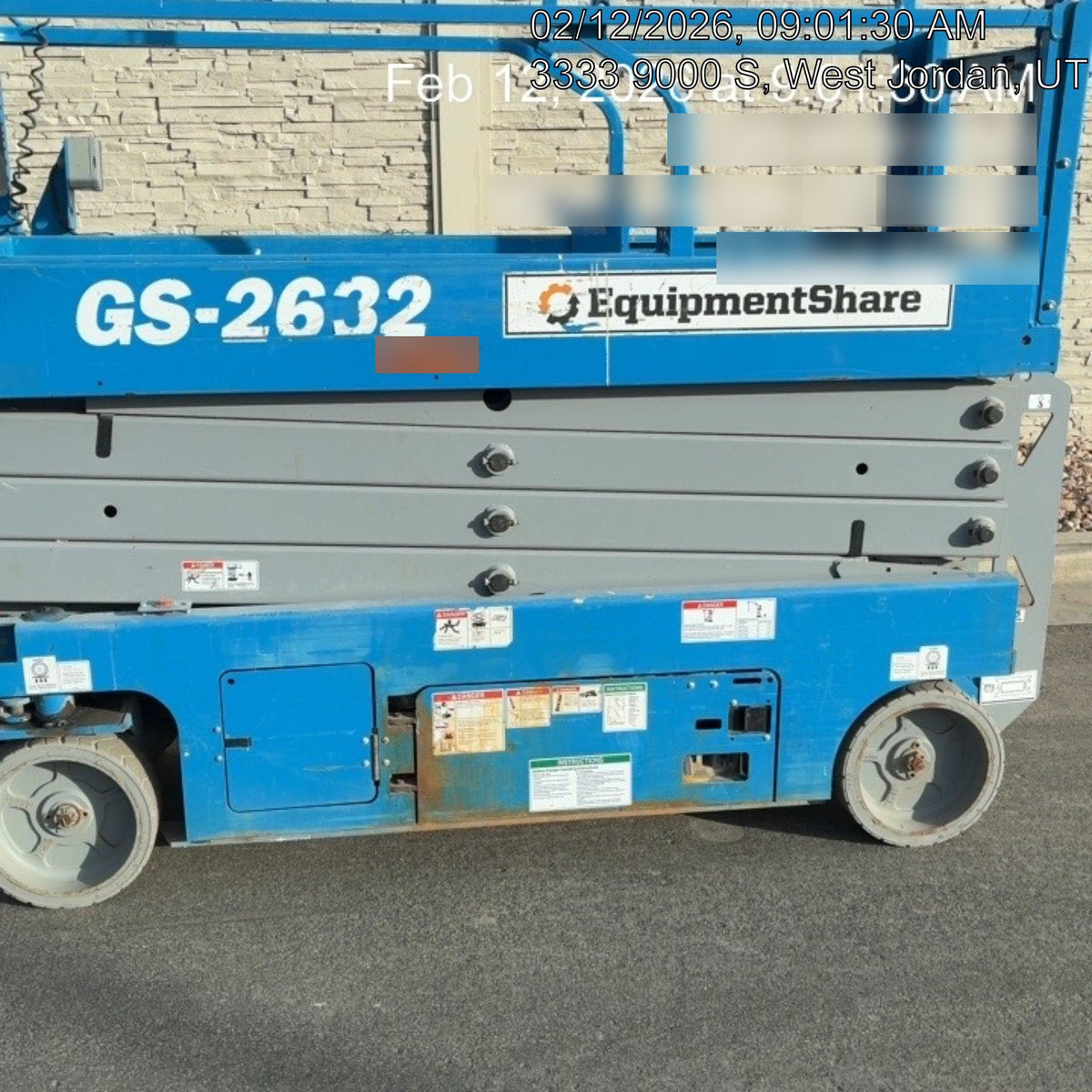 2023 GENIE GS-2632