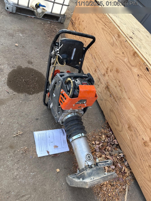 2025 HUSQVARNA LT5005