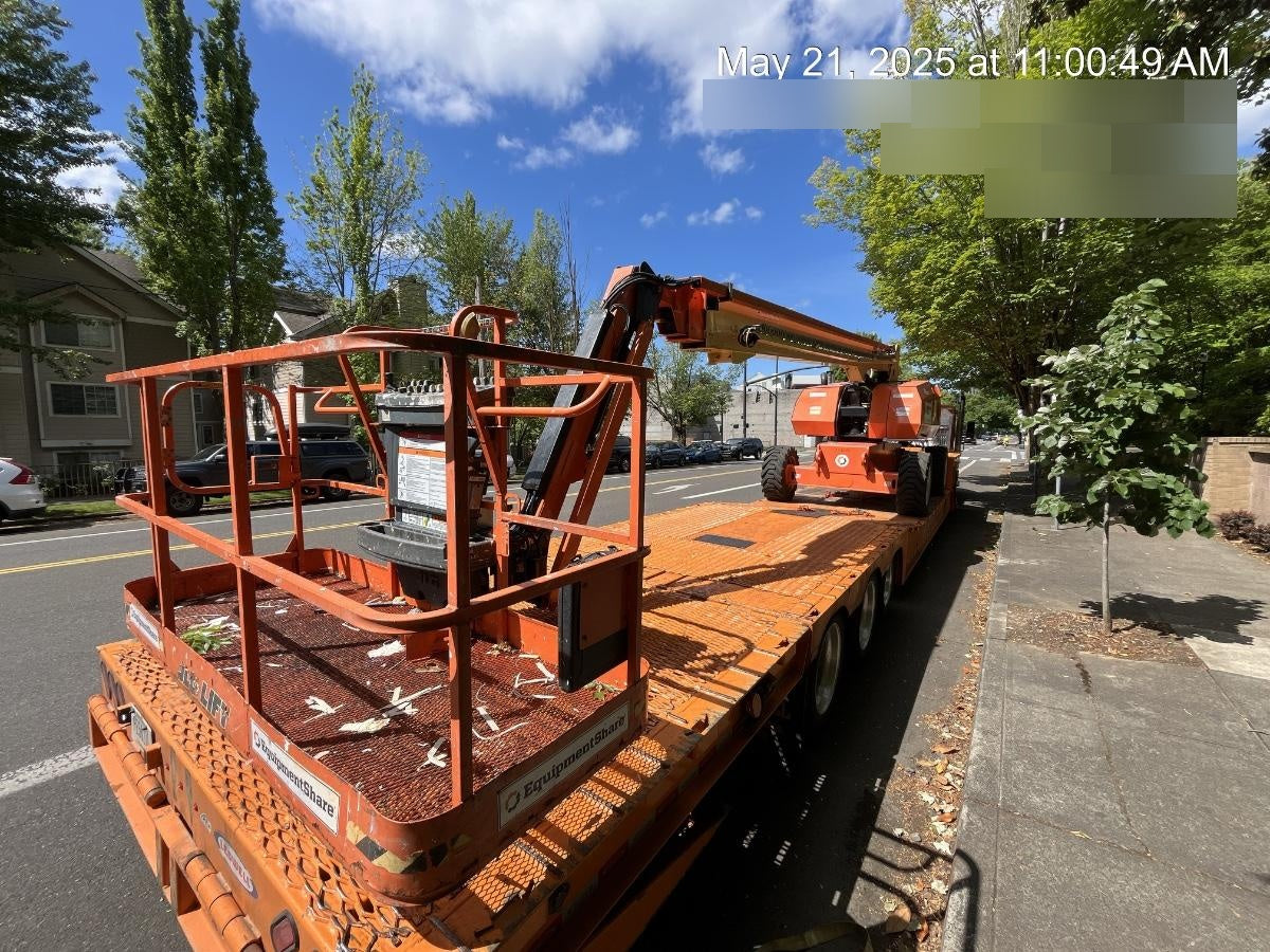 2021 JLG 860SJ