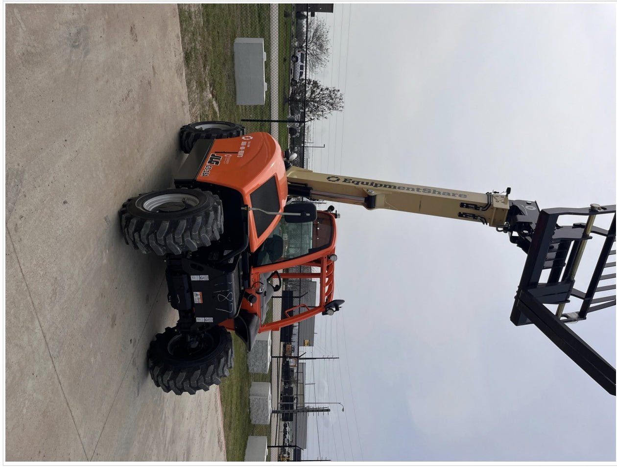 2024 JLG G5-18A