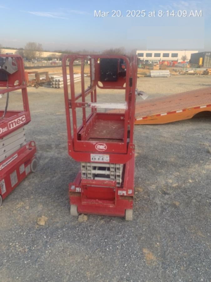 2019 MEC 1330SE MEC 1330SE w/ES Track Hardware, Full Extended 2 Year Warranty