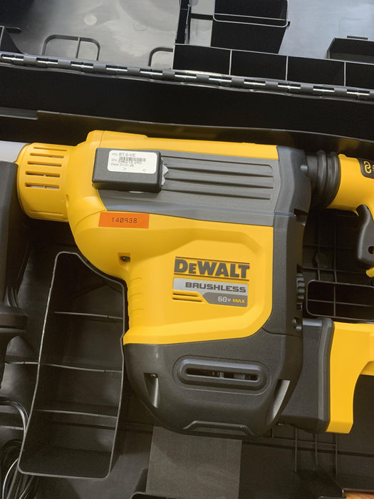 2021 DEWALT DCH614X2