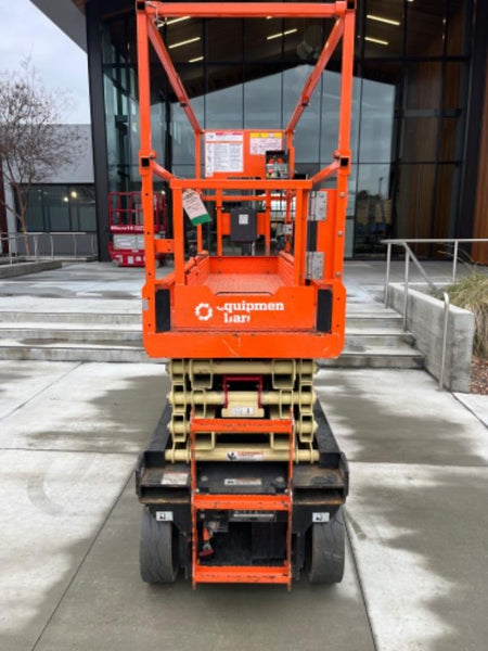 2022 JLG ES2632