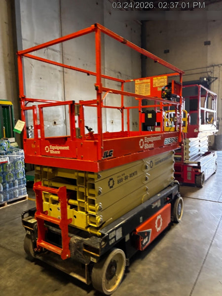 2022 JLG ES3246