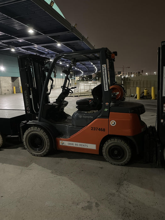 2022 TOYOTA 50-8FGU25