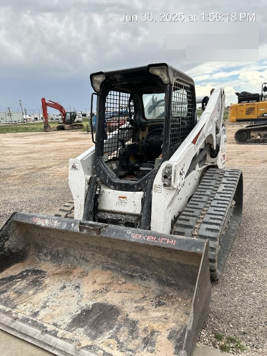 2021 BOBCAT T740