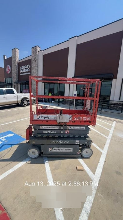 2018 SKYJACK SJIII-3219