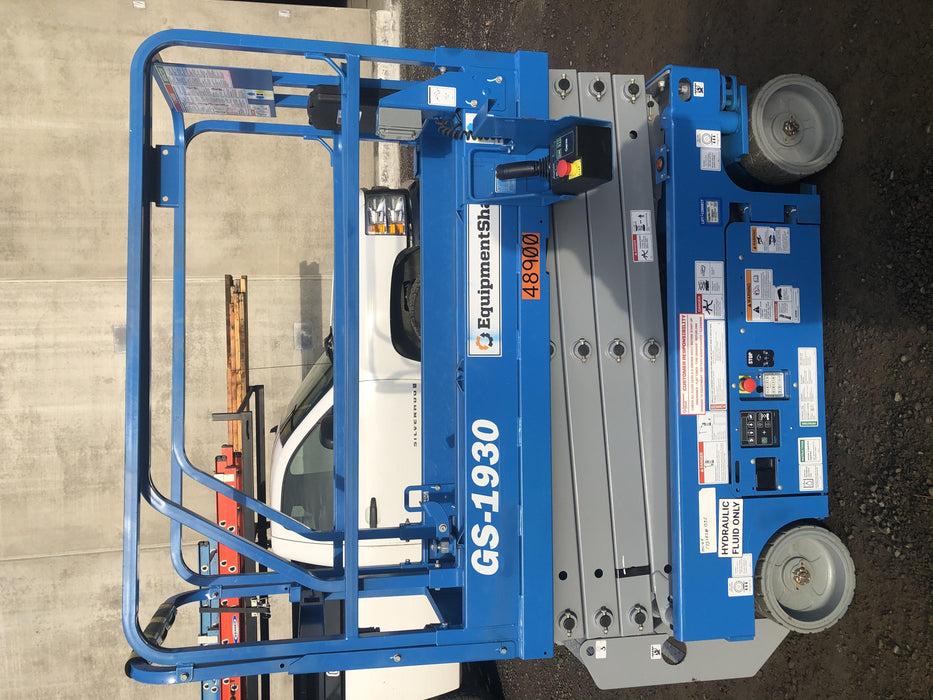 2019 Genie GS-1930 Half Height Swing Gate, 800W Inverter