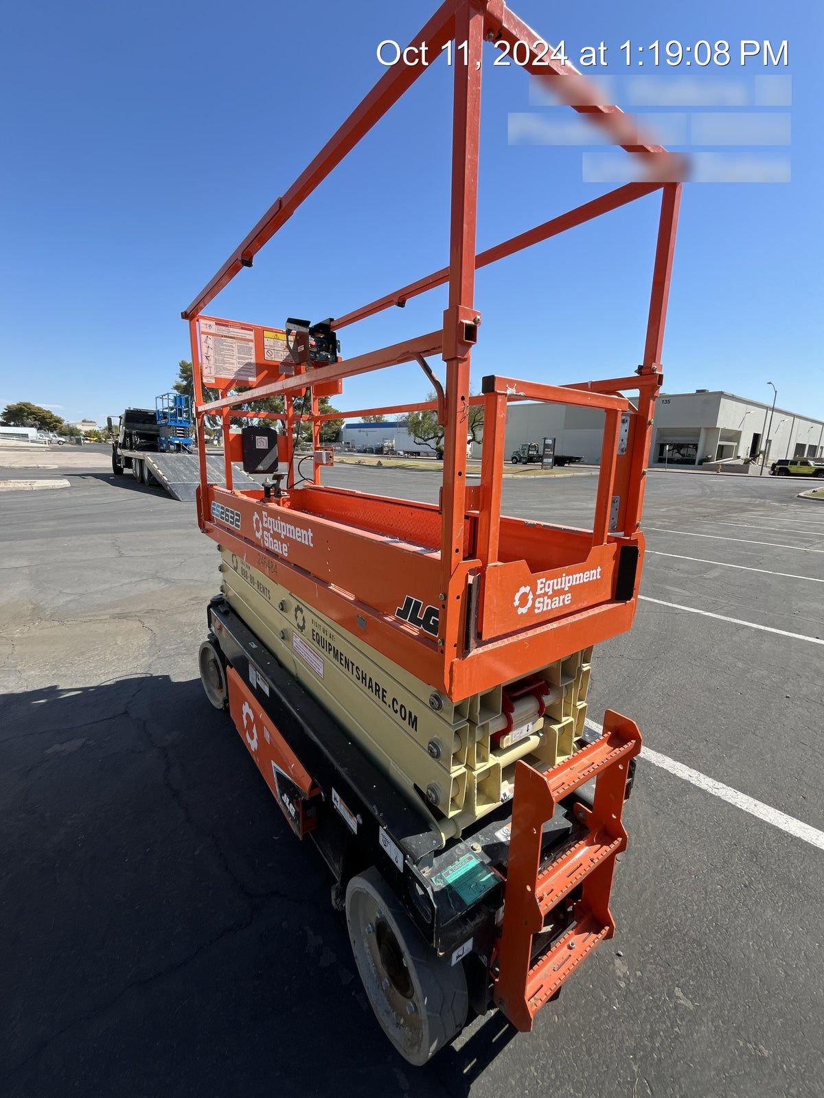 2022 JLG ES2632